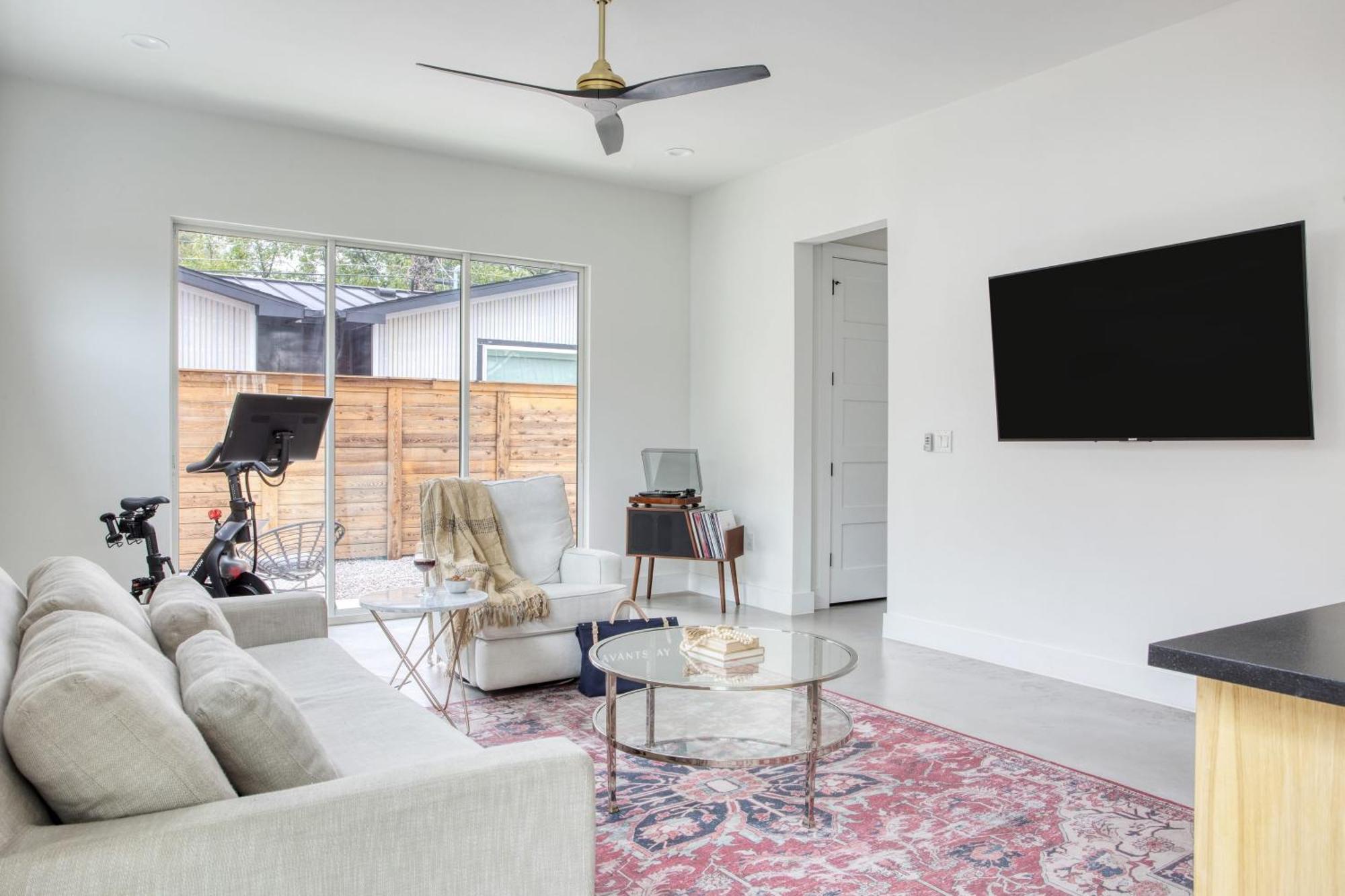 Melody By Avantstay Peloton Included Sleek Home Austin Zewnętrze zdjęcie